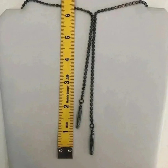 Hematite Gunmetal Gray Lariat Style Organic Square Bead Necklace NWT - Picture 2 of 3